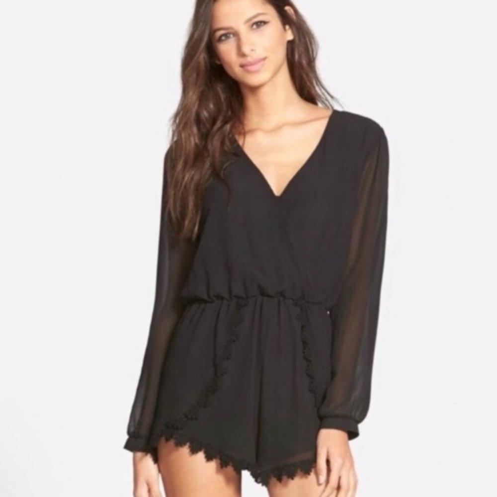 ASTR Long Sleeve Black Romper